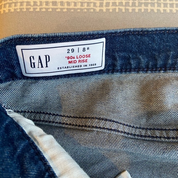Gap, 90’s Loose Mid-Rise, size 29/8regular - Picture 2 of 4
